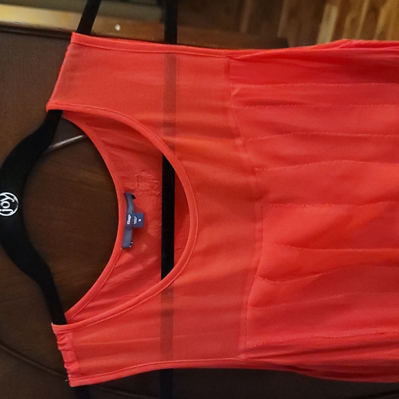 Gap Sleeveless Shirt - Picture 4 of 6